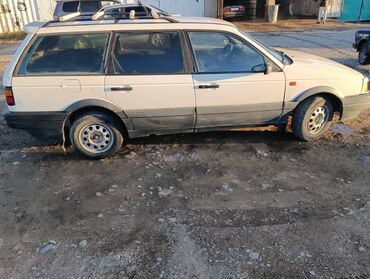 автомобили продаю: Volkswagen Passat: 1988 г., 1.8 л, Механика, Бензин, Универсал