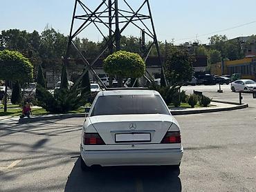 vaz 2114: Mercedes-Benz E-Class: 1992 г., 2.2 л, Автомат, Бензин, Седан — 10
