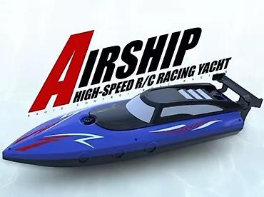 лодка на пульте: 🚤 Радиоуправляемый катер AIRSHIP 📦 Полный комплект: лодка, пульт — 3