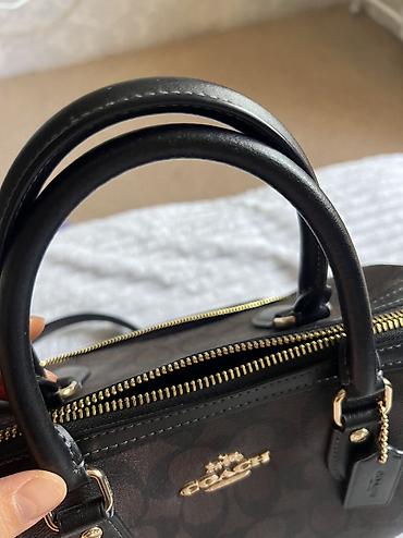 коуч барсетка: Оригинал. Элегантная сумка Coach бочкообразной формы, выполненная в — 5