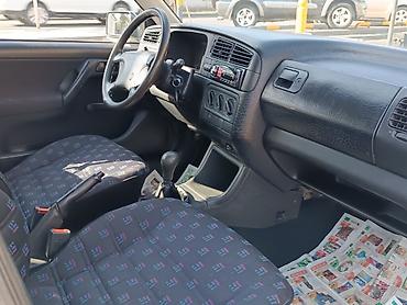 sg 9: Volkswagen Golf: 1991 г., 1.8 л, Механика, Бензин, Хэтчбэк — 8