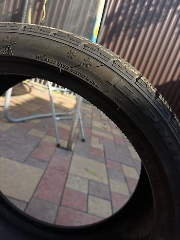 Транспорт: Зимняя шина (без шипов) Hankook Winter i*Cept iZ2 (W616) Extra Load - — 3
