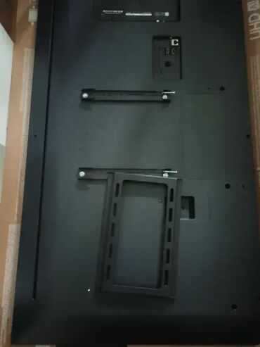 Ostali nameštaj: Kacenje TV-a na zid i nosača za TV Usluga: Instalacija TV-a na zid i na lalafo.rs — 4 Ostali nameštaj: Kacenje TV-a na zid i nosača za TV Usluga: Instalacija TV-a na zid i — 4