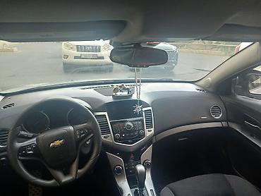 Chevrolet: Chevrolet Cruze: 1.4 l | 192181 km Sedan — 3