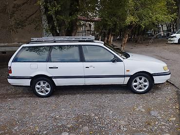 другие детали кузова: Volkswagen Passat Variant: 1993 г., Механика, Бензин, Универсал — 2