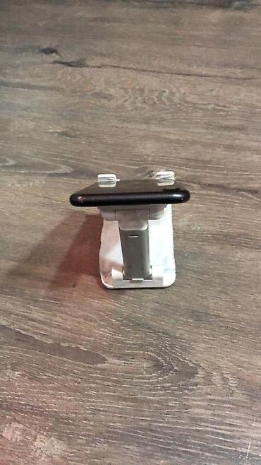 Apple iPhone: IPhone 7, 32 GB, Qırmızı, Barmaq izi — 7