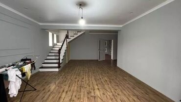 Долгосрочная аренда домов: 24 м², 4 комнаты, Подвал, погреб, Забор, огорожен