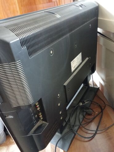 televizor lcd: Televizor Vestel LCD 98"