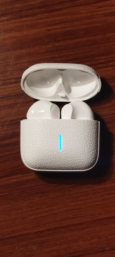 Qulaqcıqlar: İşlənmiş Simsiz (Bluetooth) Qulaqcıqlar, rəng - Ağ — 2