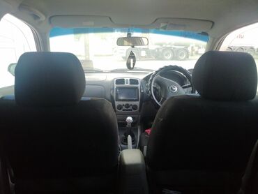 салон степвагон: Mazda Familia: 2003 г., 1.5 л, Механика, Газ, Хетчбек