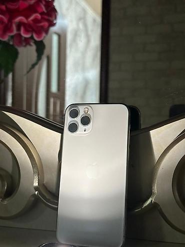 Apple iPhone: IPhone 11 Pro, Б/у, 64 ГБ, Серебристый, Зарядное устройство, Защитное стекло, Кабель, 71 % — 3
