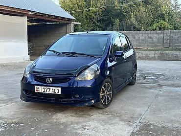 Honda: Honda Jazz: 2003 г., 1.3 л, Механика, Бензин, Хэтчбэк — 2