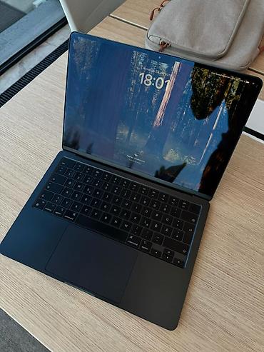 macbook m4 air: Продаю MacBook Air M3 13.3” в цвете Midnight M3 / 16 ГБ / 256 ГБ — 1
