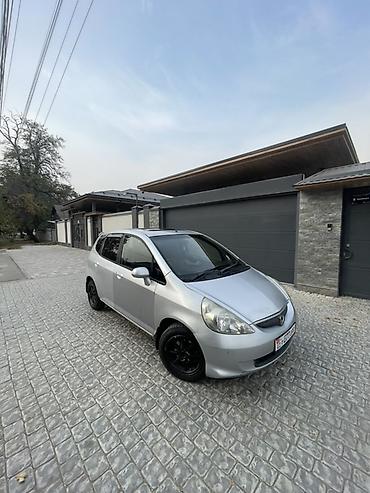fit shuttle: Honda Fit: 2003 г., 1.5 л, Вариатор, Бензин, Хэтчбэк — 2