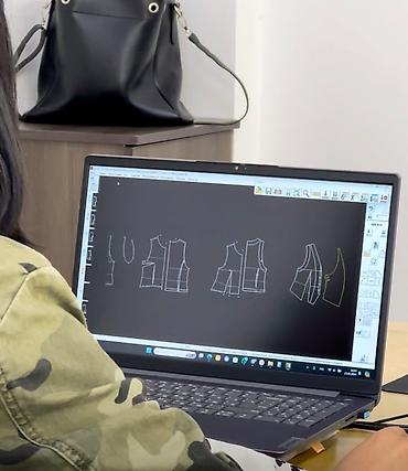 Требуется заказчик в цех: Требуется заказчик в цех | Женская одежда, Мужская одежда, Детская одежда | Куртки, Мантии, Верхняя одежда — 4