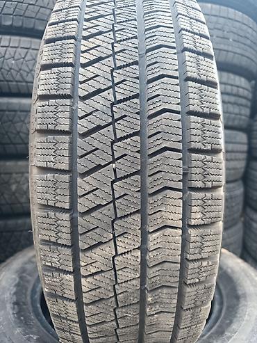 mersedes 212: Шины 215 / 65 / R 16, Зима, Б/у, Комплект, Легковые, Япония, Bridgestone — 1