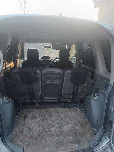 Аренда пассажирского буса: Минивэн/компактвэн с трансформируемым салоном и большим багажным — 3