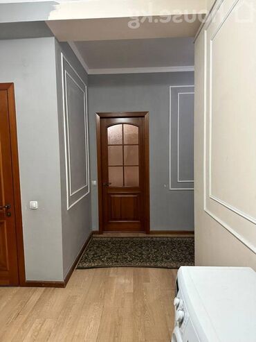 старый вокзал: 2 комнаты, 70 м², Элитка, 4 этаж