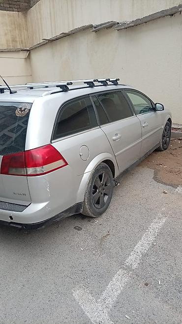 opel tigra 2005: Opel Vectra: 1.9 l | 2004 il 425000 km Universal — 4