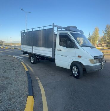 привозные двигатели в бишкеке на мерседес: Жеңил жүк ташуучу унаа, Mercedes-Benz, Стандарт, Колдонулган