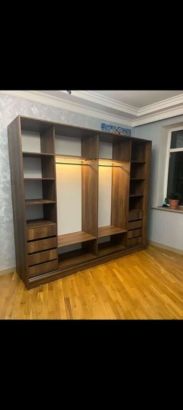 Dolablar: Yeni, 3 qapılı Düz dolab, Dolab-asılqan, Türkiyə — 10