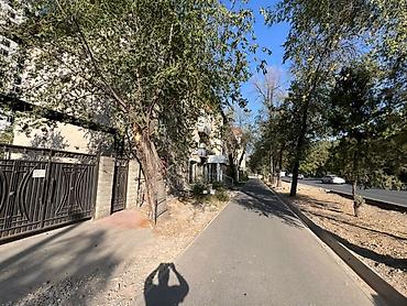 московская панфилова: 2 комнаты, 44 м², сквер Тоголок Молдо Индивидуалка, 1 этаж, Требуется ремонт — 7