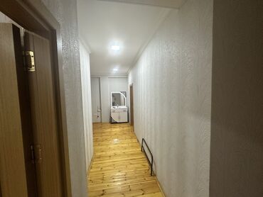 Uzunmüddətli kirayə mənzillər: Sumqayıt şəhəri kirayə ev verilir,3 otaqlı tam təmirli Sum,şəh.1 mkr — 6