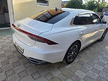 Hyundai Grandeur: 2022 г., 0.3 - engine capacity л, Автомат, Газ, Седан — 3