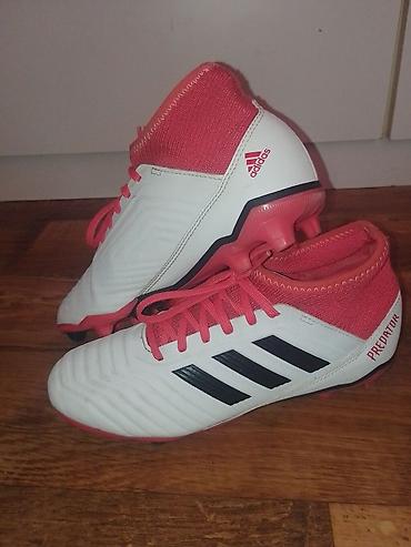 Kopačke: Adidas Predator kopačke za travu - Model: Predator (serija s — 1