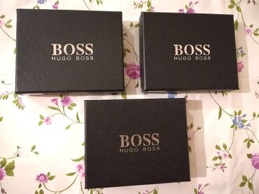 srebrne mindjuse sa ruskom kopcom: Men's wallet, Hugo Boss, Material: Leather