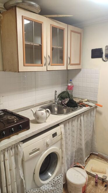 bineqedide kirayə evler: 80 м², 2 комнаты, Комби, Газ, Электричество
