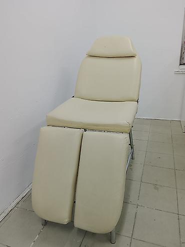 Салонные кресла: Срочно продаю Косметологическая/массажная кушетка с регулировкой — 5