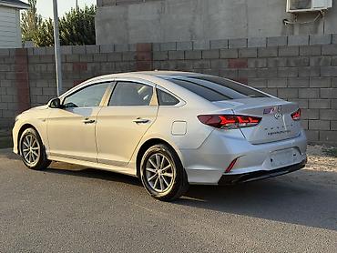 outback 2018: Hyundai Sonata: 2020 г., 2 л, Автомат, Газ, Седан — 8