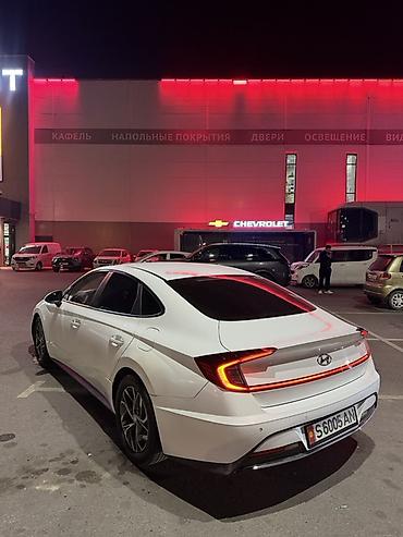Hyundai Sonata: 2019 г., 2 л, Газ, Седан