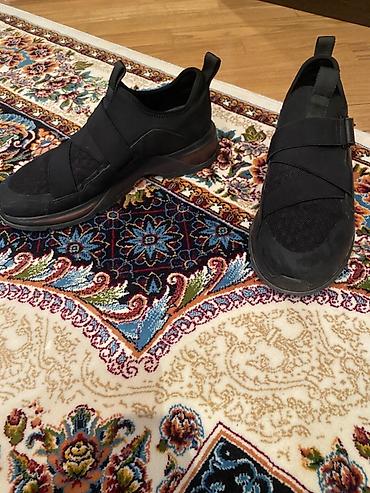 hugo: Məhsul: Kişi idman ayaqqabısı – BOSS brendi - Rəng: qara - Üst hissə — 2