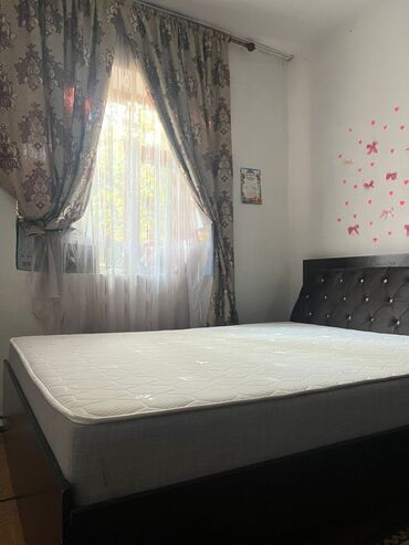 купить двухъярусную кровать: Двуспальная кровать с мягким изголовьем + матрас. Особенности: -