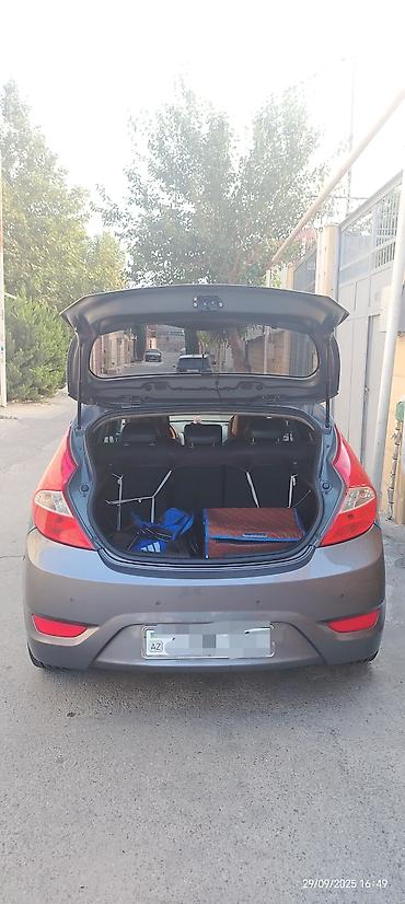 aksent: Hyundai Accent: 1.6 l | 2014 il Hetçbek — 2