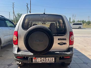 xpeng g3: Chevrolet Niva: 2012 г., 1.7 л, Механика, Бензин, Кроссовер — 3