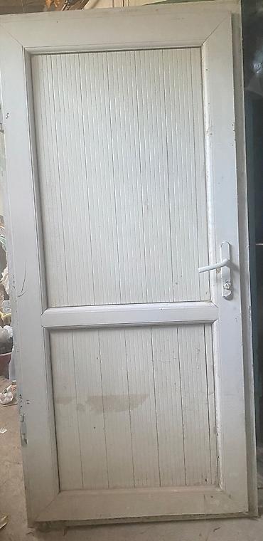 Məhsul: 3 ədəd otaq/qapı dəsti 1) Ağ PVC giriş/otaq qapısı -