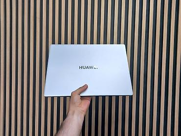 huawei matebook d16: Huawei MateBook D16 (gümüş rəng, nazik çərçivəli ekranlı noutbuk) — 2