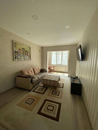 Köhnə tikili: Bakı, 8-ci mikrorayon, 2 otaqlı, Köhnə tikili, 60 kv. m — 1