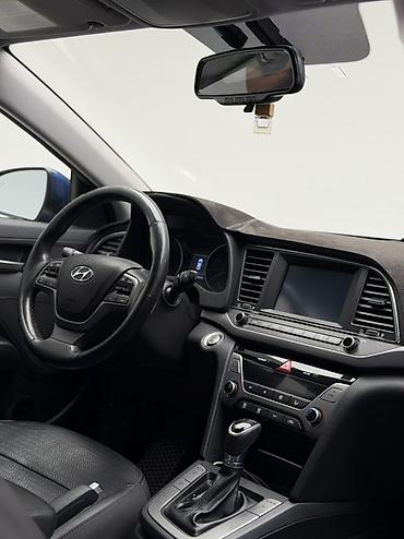 Продажа авто: Hyundai Elantra: 2016 г., 2 л, Автомат, Бензин, Седан — 10