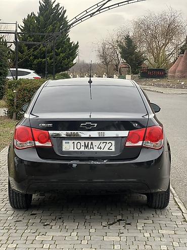 Chevrolet: Chevrolet Cruze: 1.4 l | 2011 il 362495 km Sedan — 6