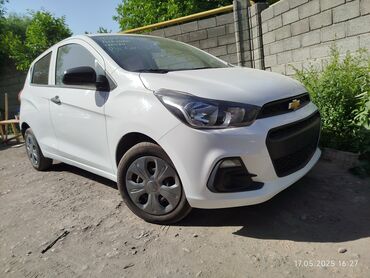 авто аксессуары: Chevrolet Spark: 2017 г., 1 л, Автомат, Бензин, Универсал