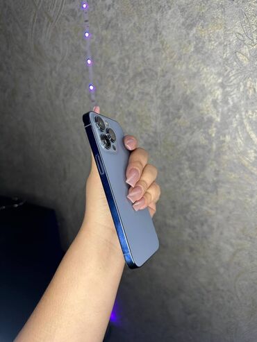 Apple iPhone: IPhone 13 Pro, Sierra Blue — 5