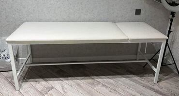 Kosmetoloji kuşetka, Qatlanmayan, rəng - Ağ