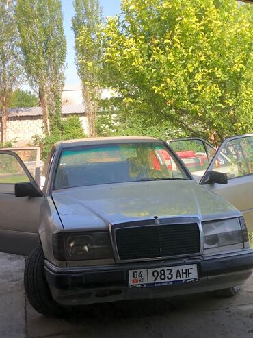 поменяю: Mercedes-Benz W124: 1986 г., 2.3 л, Механика, Бензин, Седан