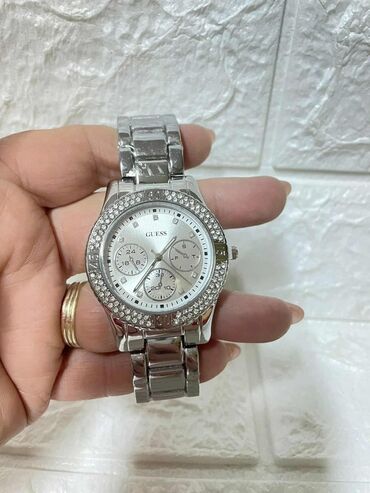 Ručni satovi: Klasični sat, Guess, Ženski na lalafo.rs — 30 Ručni satovi: Klasični sat, Guess, Ženski — 30