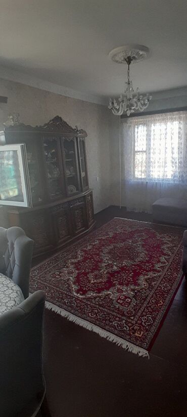 Uzunmüddətli kirayə mənzillər: 3 otaqlı mənzil – geniş və işıqlı - Plan: ayrı-ayrı otaqlar, uzun — 1