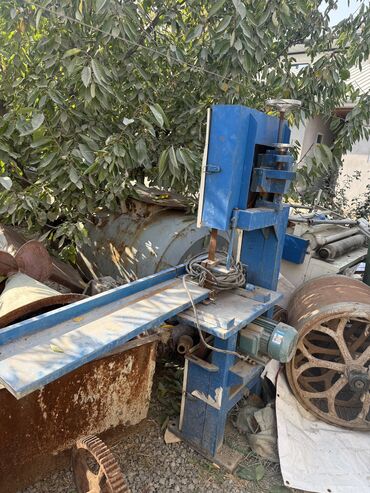 Другое оборудование для производства: Бумагаделательная машина Также имеется резка бумаги И аппарат для — 8